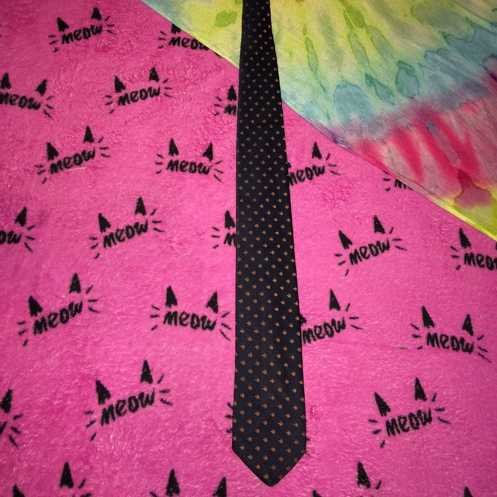 Damon Tie